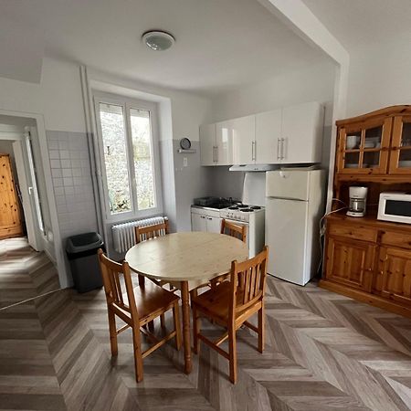 Altitude Location Montagne Appartement 45 La Bourboule Esterno foto